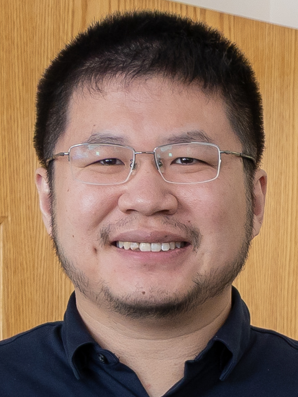 Feilong Ma's headshot